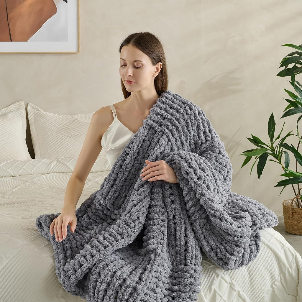 Grey Cable Knit Chunky Throw Blanket