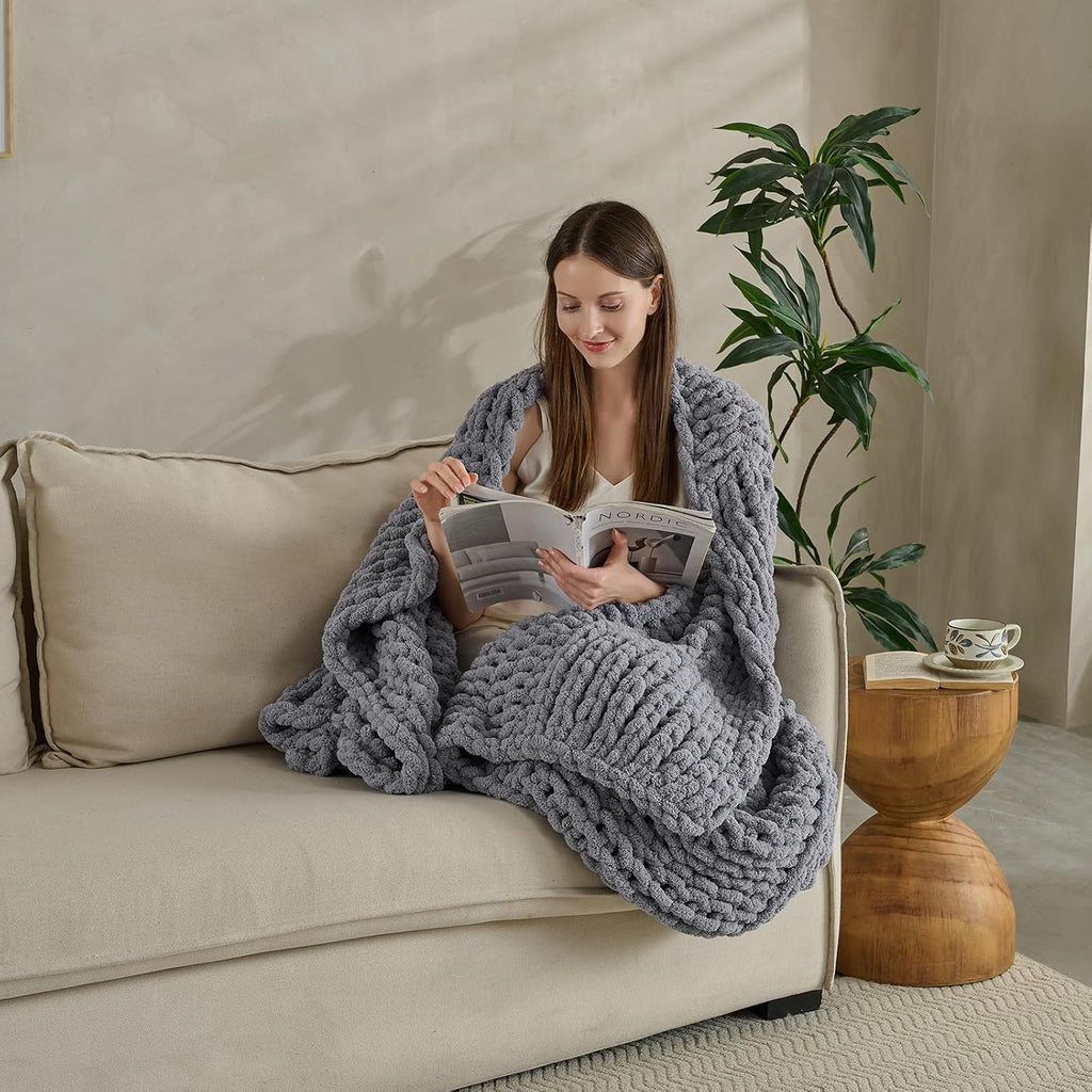 Grey Cable Knit Chunky Throw Blanket
